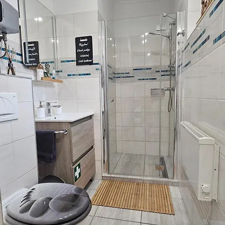 Appartement Bowery - Arnyas Vendeghazak - Jakuzzi Hasznalattal *