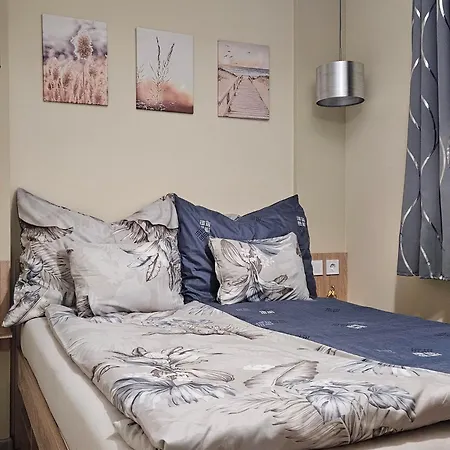 Bowery - Arnyas Vendeghazak - Jakuzzi Hasznalattal Apartment *